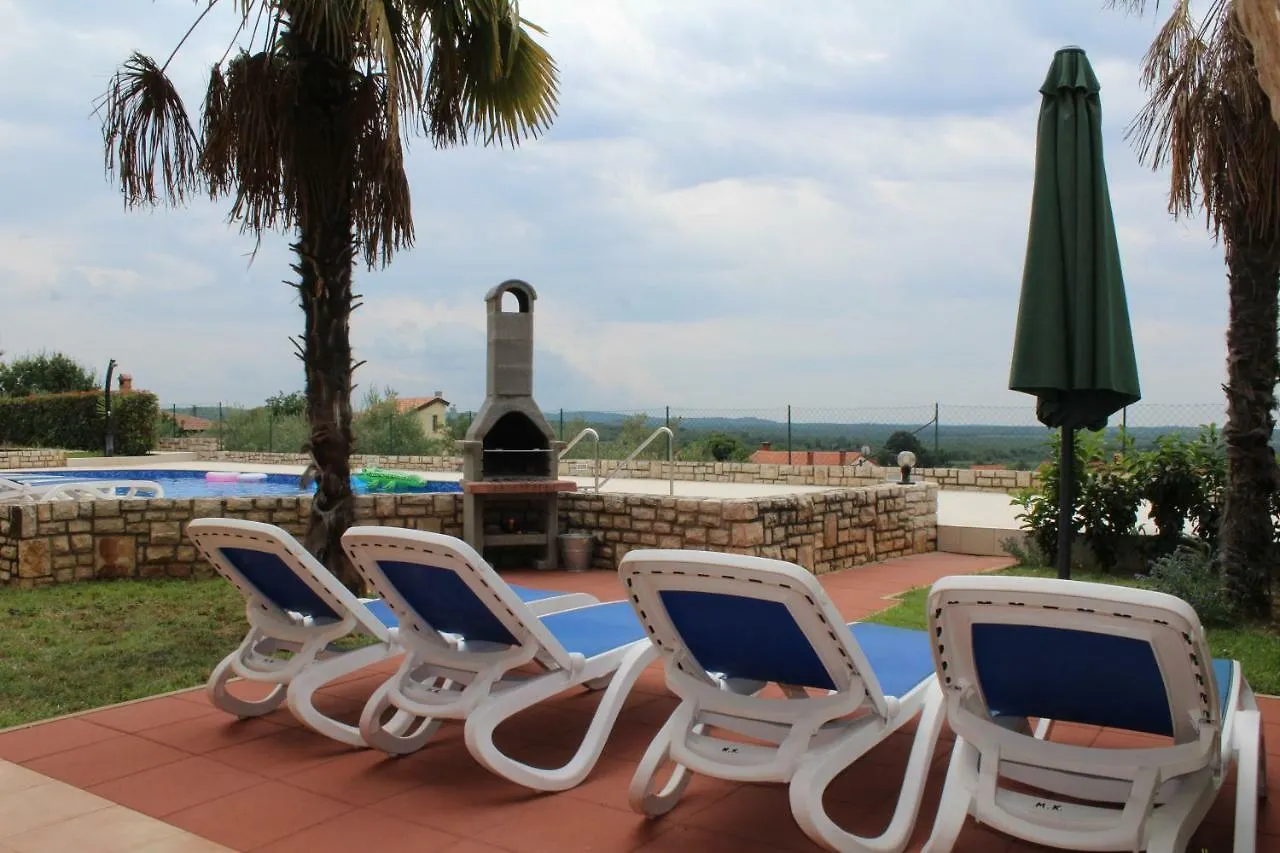 Holiday Home Mateo Kaštelir